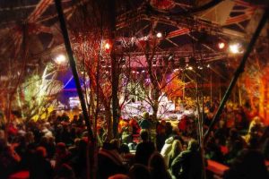 Tollwood-winterfestival-2010-Tief-im-Wald-Bar-1