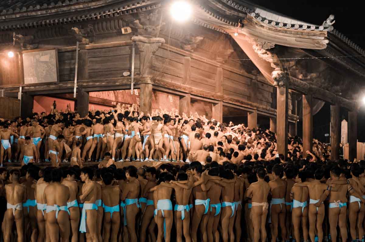 Hadaka Matsuri (-Naked_Festival-)_in_ Saidaiji,_Japan