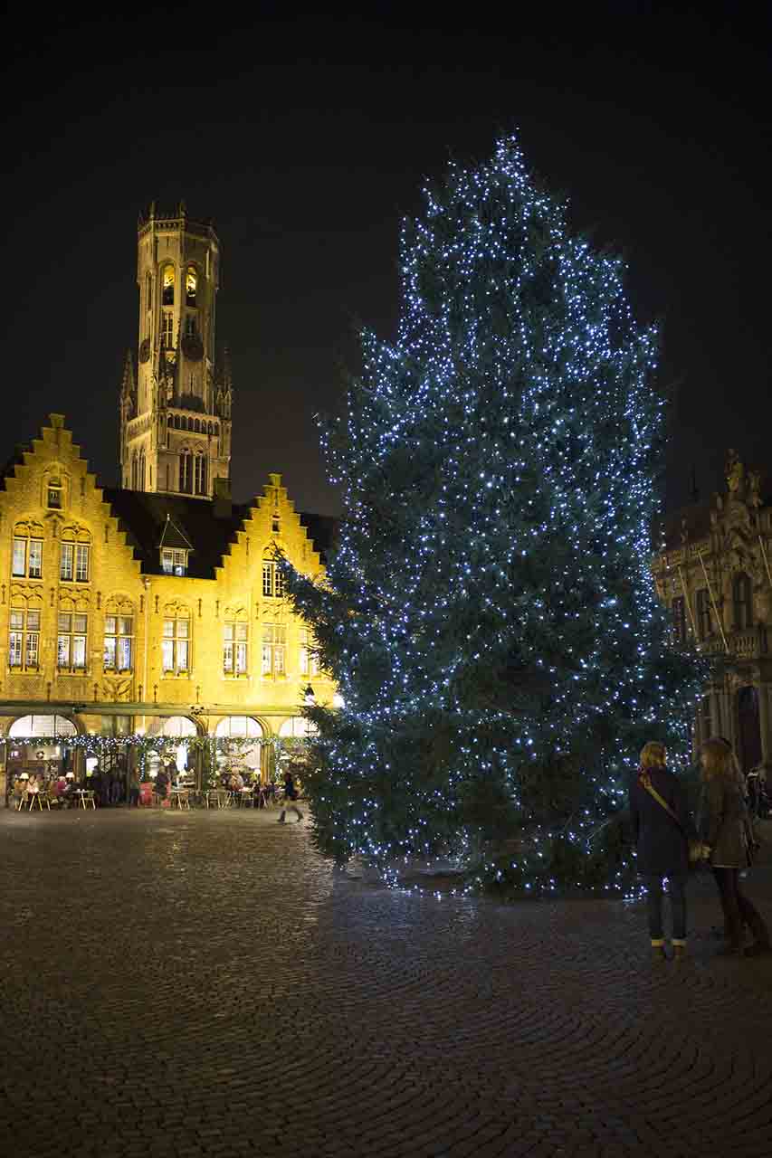 Christmas tree in Bruges