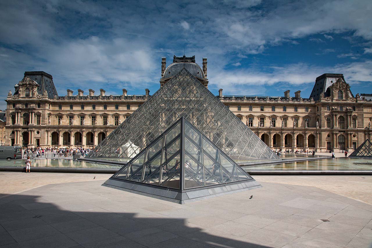 Louvre Paris Museums