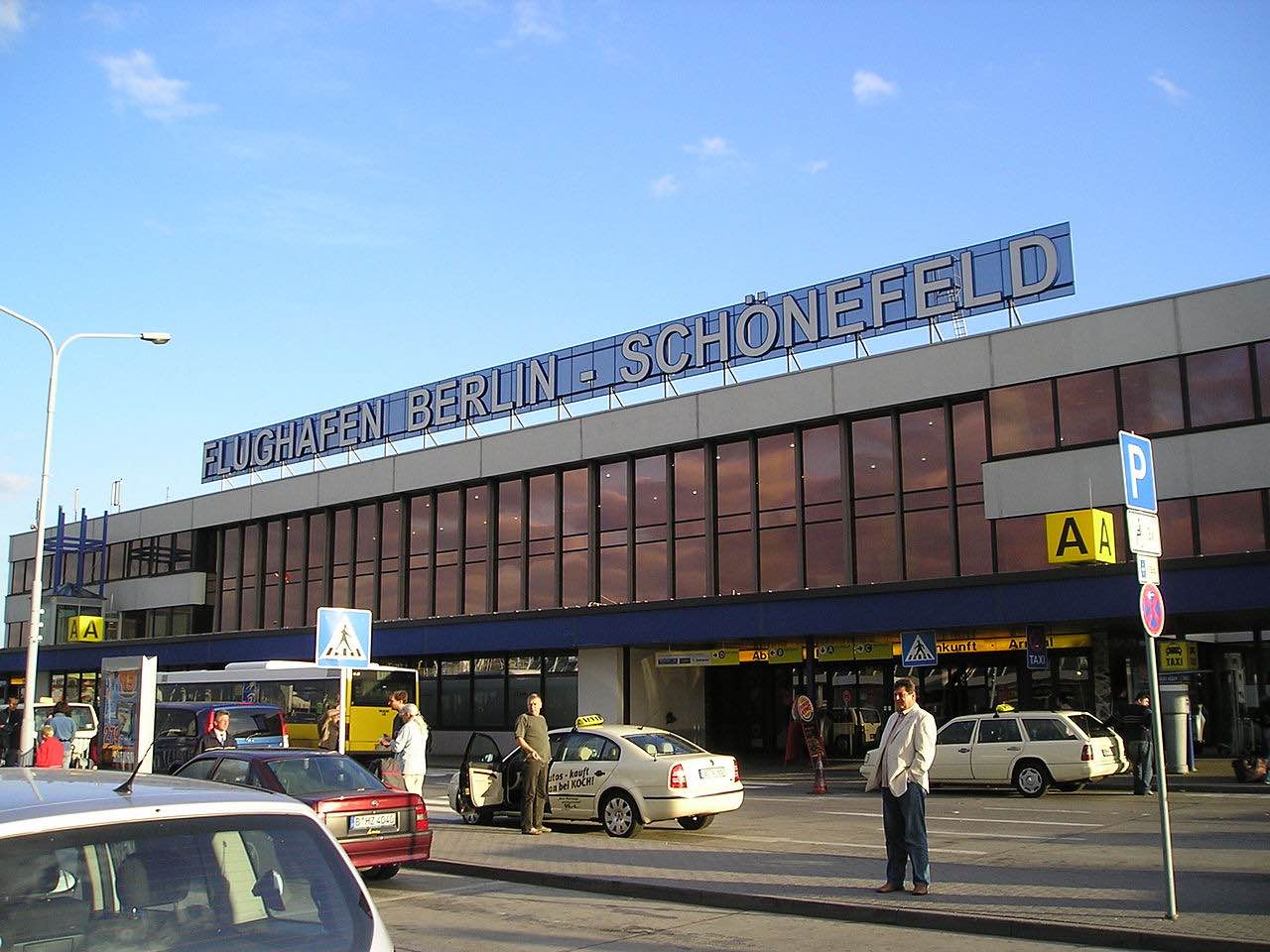 Berlin Schonefeld. Info on the old airport closed in 2020