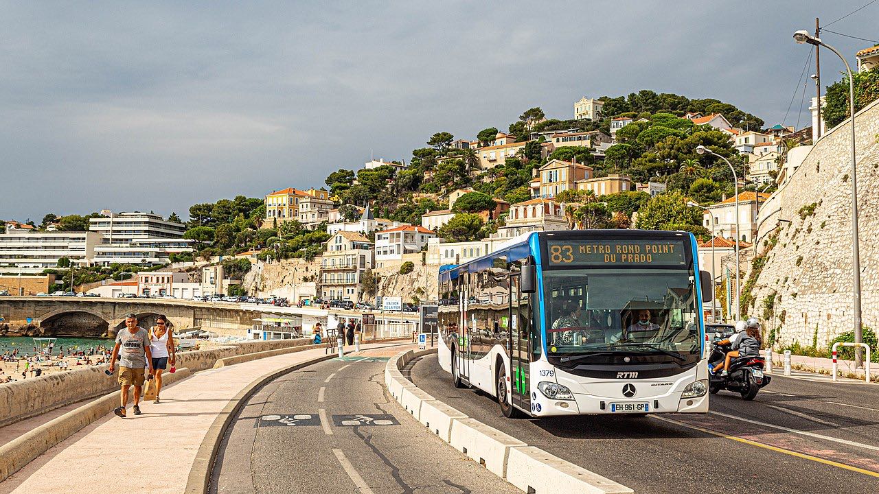 Getting around Marseille by bus