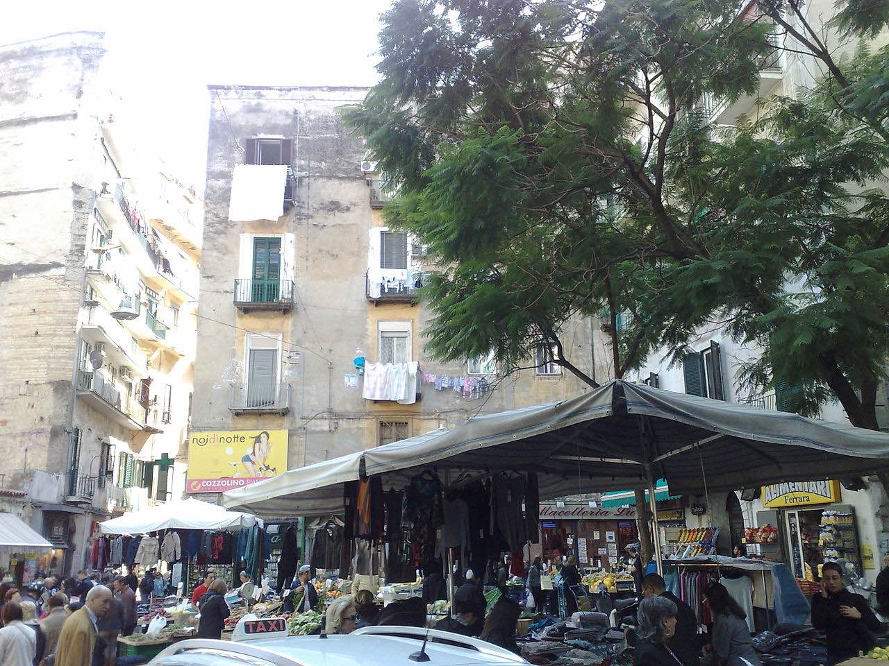 Pignasecca market in Naples