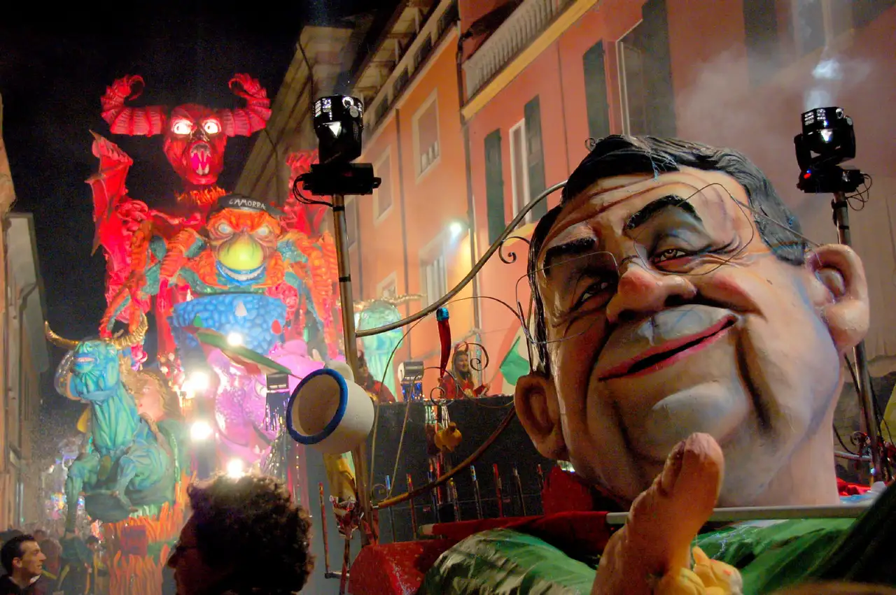 Carnival of Cento and best italian feasts